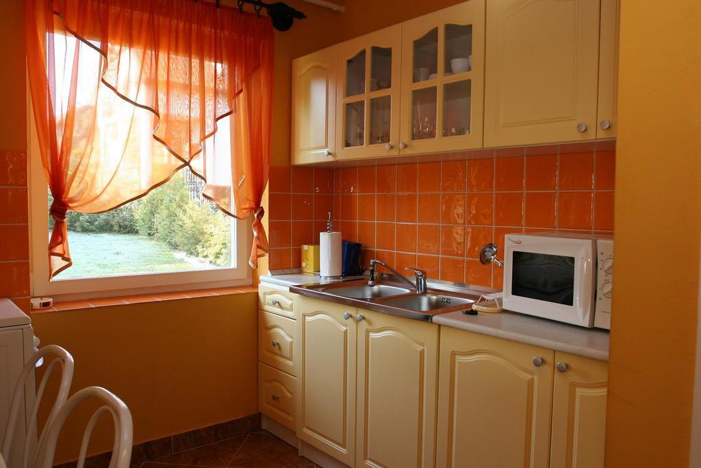 Edina Apartman Zalakaros Oda fotoğraf