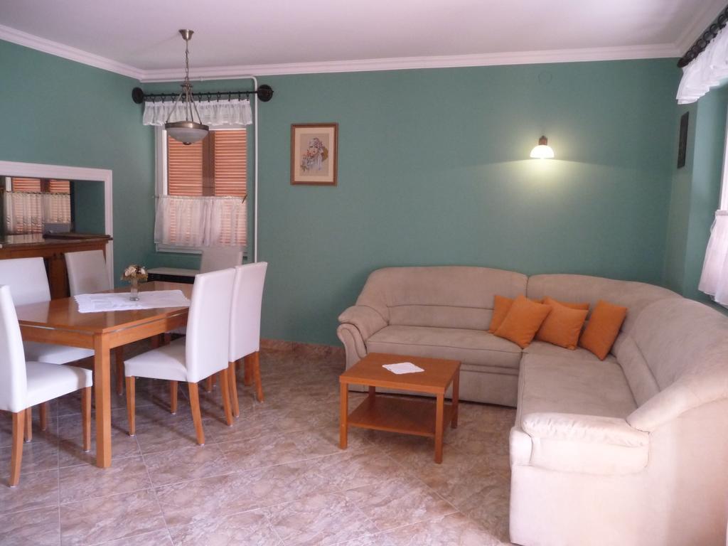 Edina Apartman Zalakaros Oda fotoğraf